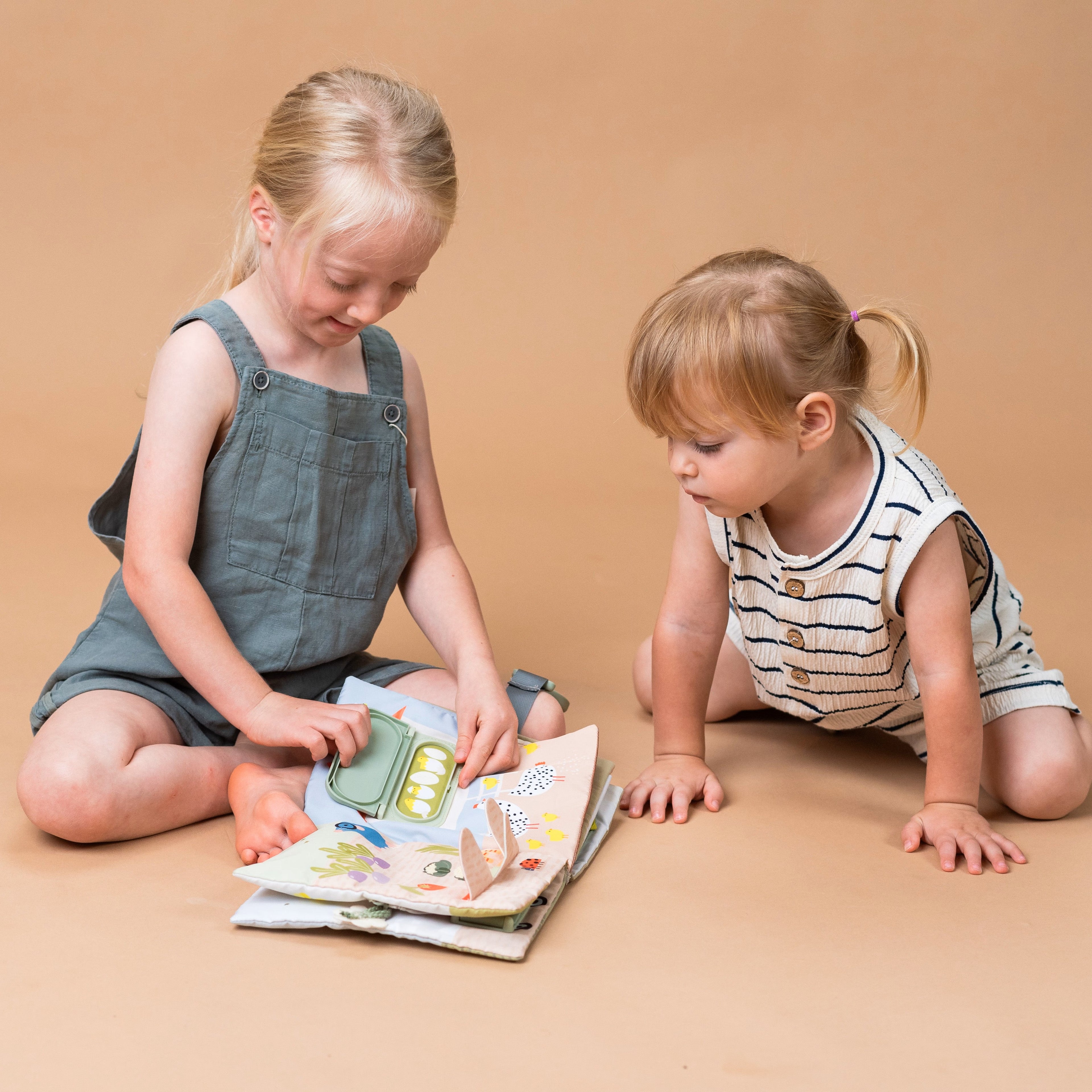 Quiet Busy Book | Taf Toys