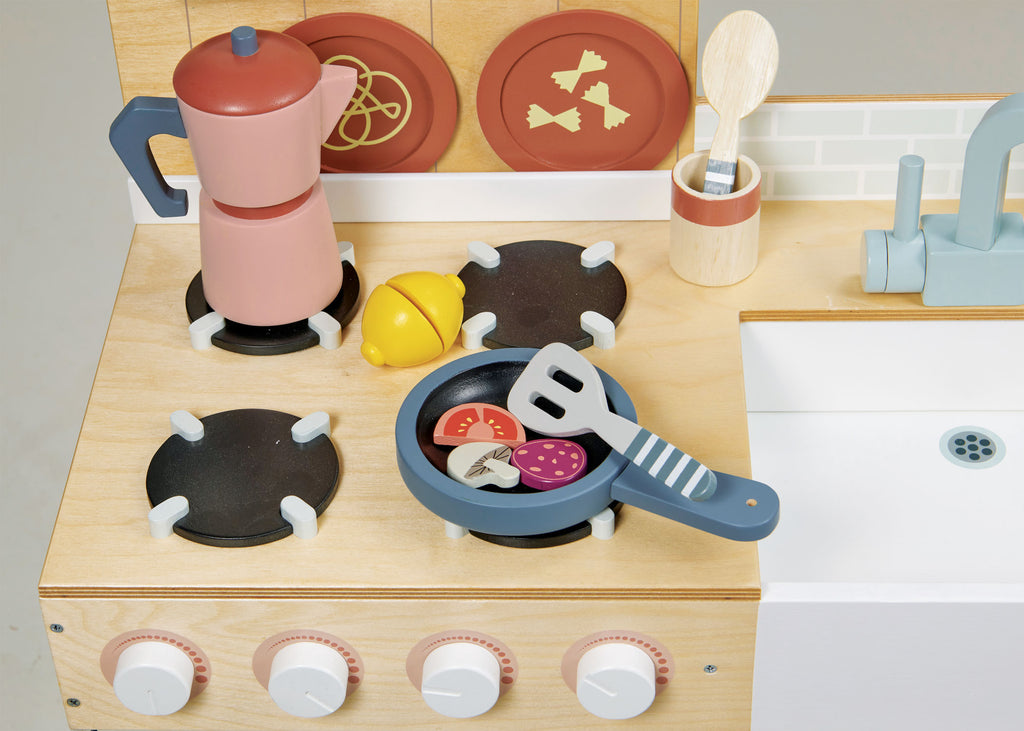 Fiamma Grand Kitchen | Tender Leaf Toys